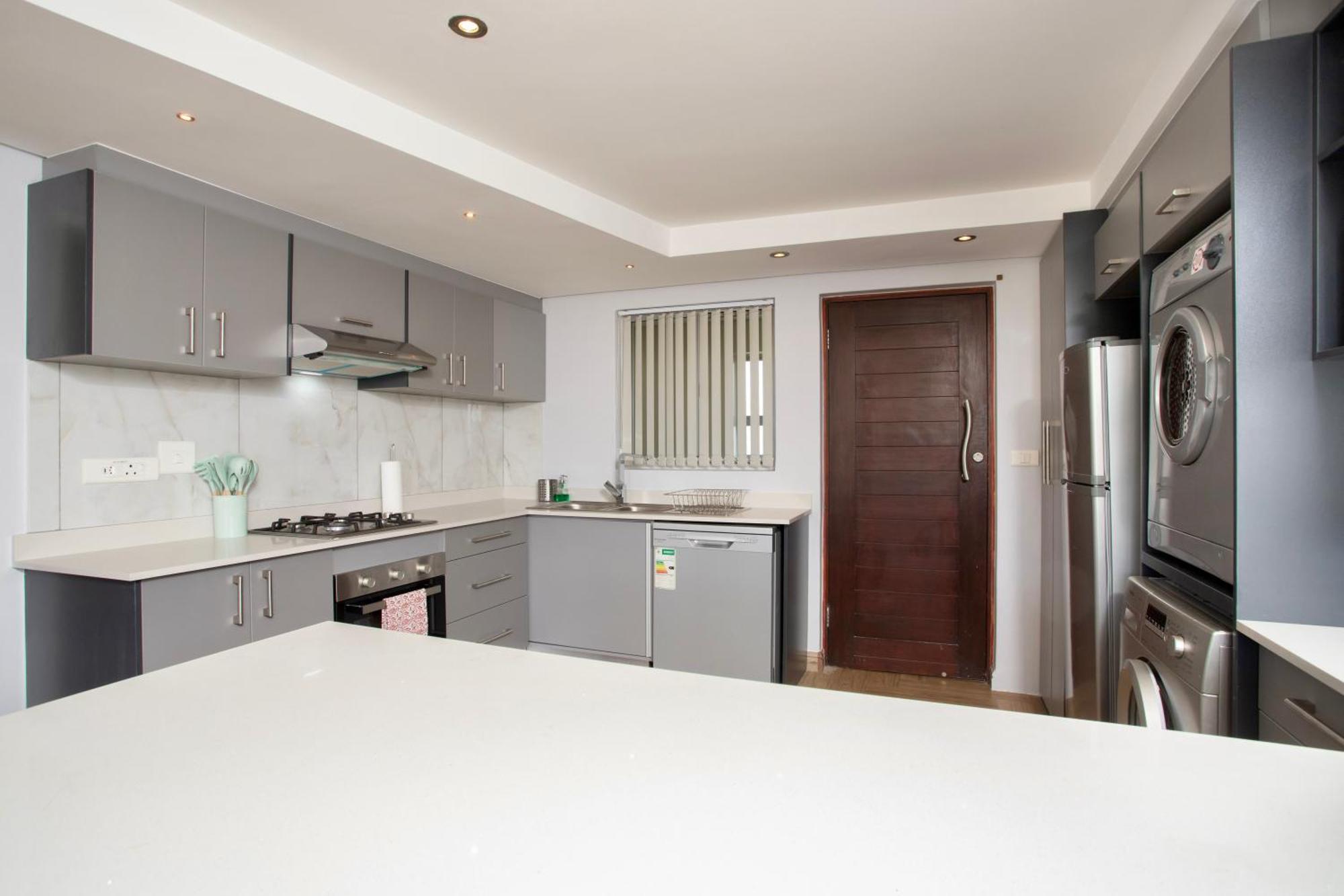 Nautica 410 By Mountain City Investments Mossel Bay Dış mekan fotoğraf